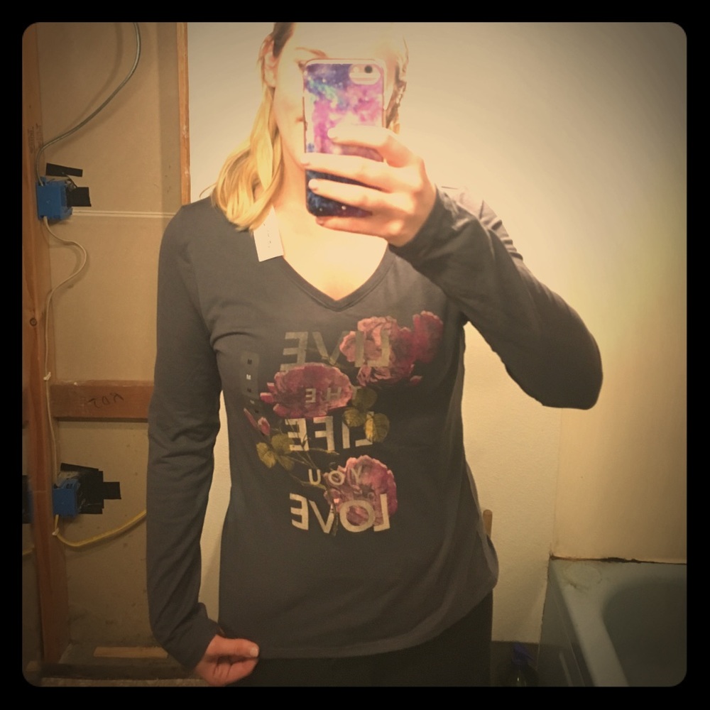 Medium Dark Grey Long-Sleeve Graphic Tee